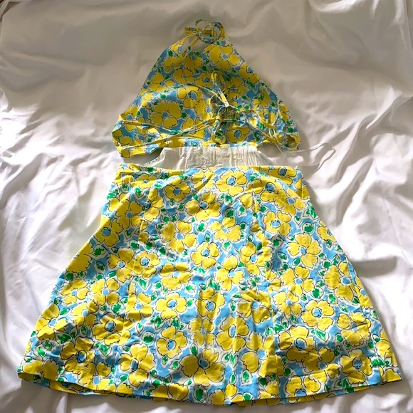 Zara halter neck floral dress - Picture 2 of 2